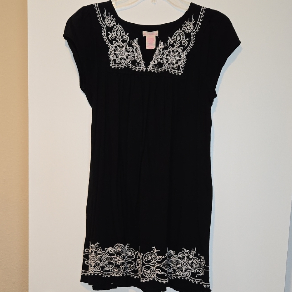 Black Boho Peasant Vacation Mini Dress With White Embroidery Size L